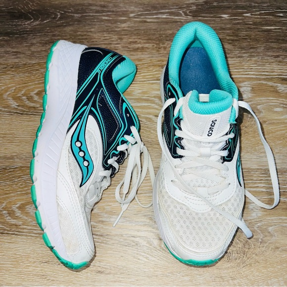 Saucony Shoes - Saucony Women's VERSAFOAM Cohesion 12 Road Running Shoes Size 6.5